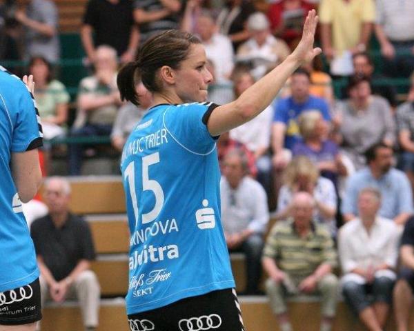 Mittlerweile Co-Trainerin in Trier und das nun in Liga eins: Jana Arnasova