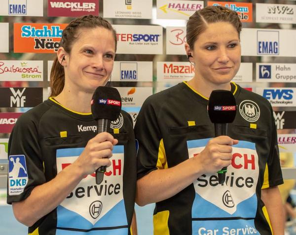Maike Merz und Tanja Schilha leiteten in Göppingen ihr erstes Spiel in der DKB Handball-Bundesliga