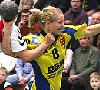 Julia Harms wird gefoult - Buxtehuder SV gegen Rostock  (Saison 2005/06)