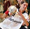 Anja Grüneberg zieht ab - HSG Blomberg-Lippe  (Saison 2005/06)<br />Foto: Heiner Lehmann/www.sportseye.de