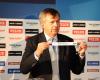 EHF-Generalsekretär Michael Wiederer mit dem Los HSV Hamburg - VELUX EHF Champions League Auslosung Achtelfinale 1/8-Finale
