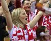 Polnische Fans nach dem Sieg über Weißrußland in der Hauptrunde der EURO 2014