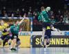 Lasse Andersson throws from distance against the defence of Rhein-Neckar-L�wen. FUX - RNL, RNL - FUX