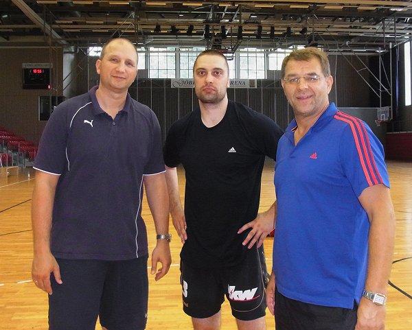 TuS N-Lübbecke - v.l. Cheftrainer Gennadij Chalepo, Risto Arnaudovski, Teammanager Zlatko Feric