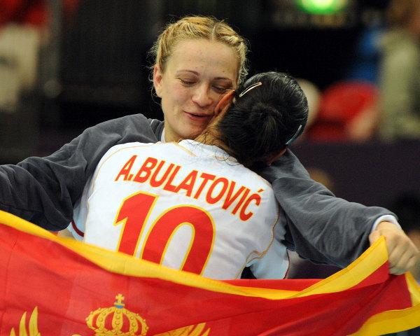 Sonja Barjaktarovic und Andjela Bulatovic