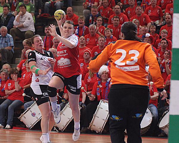 Mie Augustesen / THC im Halbfinale des DHB-Pokals gegen Frisch Auf Gröppingen 2013