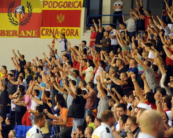 Fans Montenegro, MNE-GER, GER-MNE, EM-Quali - Deutschland unterliegt in Montenegro