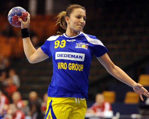 Eliza Buceschi and Romania gained a clear opening victory