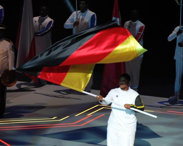 Die deutsche Flagge bei der Eröffnungsfeier