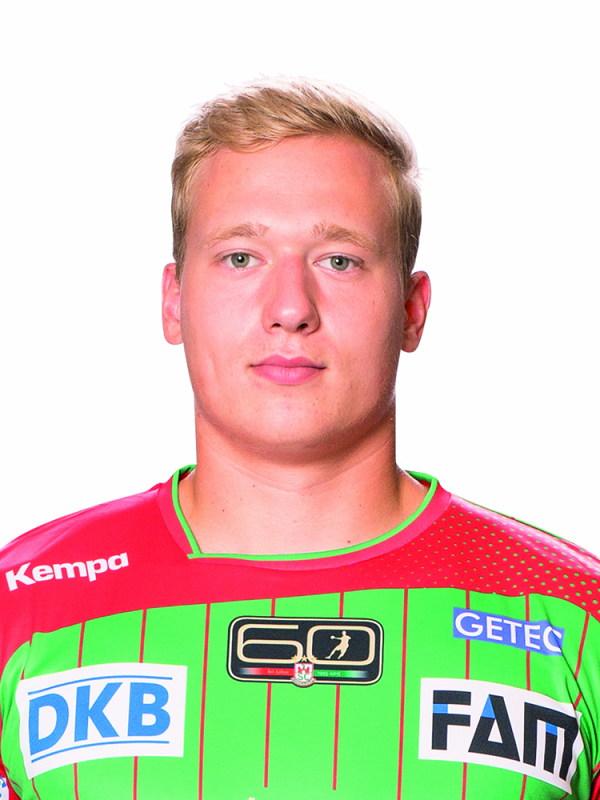 Andre Czech kam 2017 von der Jugend des SC Magdeburg zum Dessau-Roßlauer HV. Aufgrund eines Kreuzbandrisses konnte der junge Rechtsaußen kein Spiel für den Zweitligisten bestreiten.