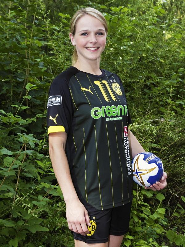 Karina Schäfer, Borussia Dortmund 2015/16
