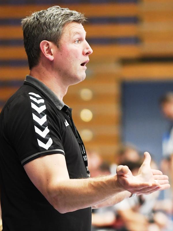 HSV-Trainer Jens Häusler