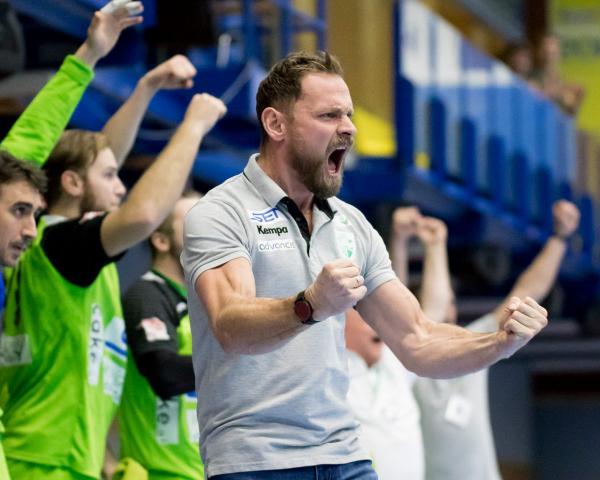 Hannes Jon Jonsson bleibt Trainer bei Westwien