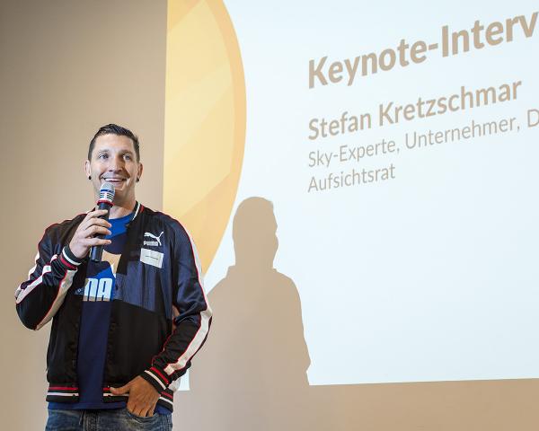 Stefan Kretzschmar eröffnete das 6. Praxis-Forum von handball-world.