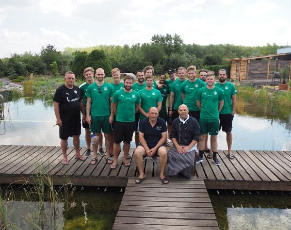 Die Spieler von Coach Michael Biegler vom SC DHfK Leipzig verbrachten den Nachmittag zur Regeneration in der Meri Sauna am Kulkwitzer See.