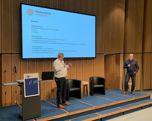 Helge-Olaf Käding und Holger Strohmeyer beim Praxis-Forum 2019