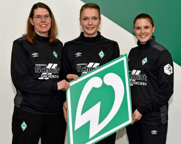 Janice Fleischer, Marie Andresen und Meike Anschütz - SV Werder Bremen