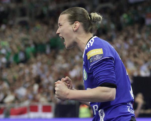DELO Women"s EHF Champions League Final4: Amandine Leynaud, Györi ETO KC, VIP-GYÖ
