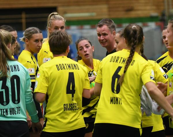 Borussia Dortmund startet bei den HL Buchholz 08-Rosengarten in die Saison.
