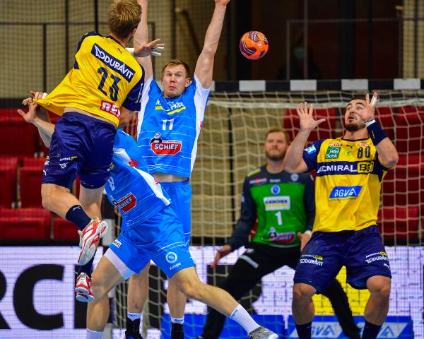 Jannick Kohlbacher und die Rhein-Neckar Löwen führen derzeit die Tabelle der Handball Bundesliga an.