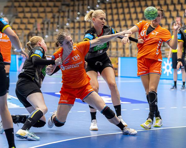 Die DHB-Frauen treffen in der Quali für die Handball-EM der Frauen auf die Niederlande