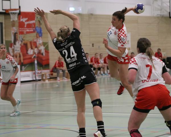 Elisa Burkholder, DHB-Pokal, Mainz 05, M05-BBM