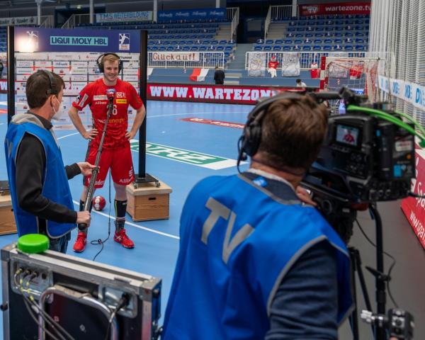 Sky überträgt die LIQUI MOLY Handball-Bundesliga live. 