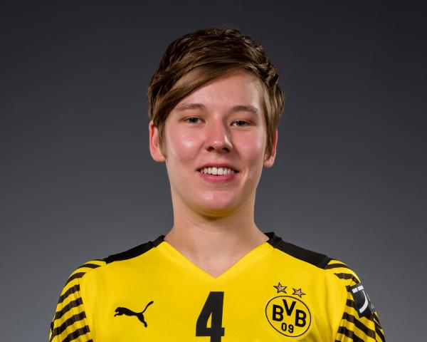 Alina Grijseels scored nine goals for Dortmund against Brest