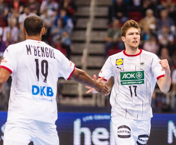 Djibril M´Bengue und Lukas Zerbe spielten beim Tag des Handballs für Deutschland