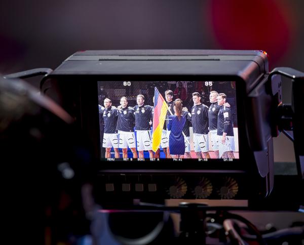 Vor dem letzten Vorrundenspiel stehen die Corona-Fälle im deutschen Team im Fokus. 
