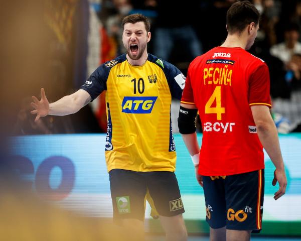 Niclas Ekberg converted the final seven-meter penalty that secured Sweden the European Championship.