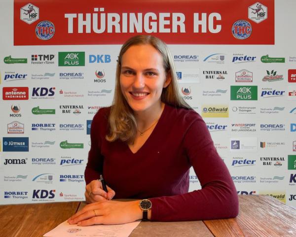 Annika Lott, Vertragsunterzeichnung Thüringer HC