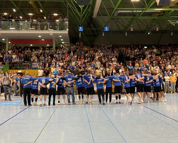 Der VfL Pfullingen präsentiert sich zum ersten Mal in der neuen Saison dem heimischen Publikum. 