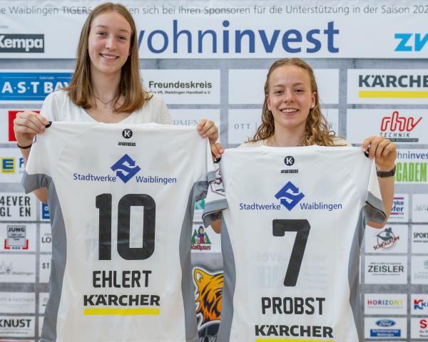Matilda Ehlert (links) und Magdalena Probst (rechts) wechseln zum VfL Waiblingen.