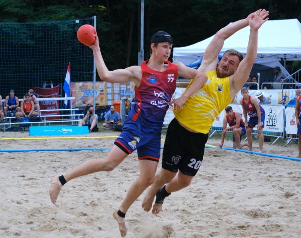 Am "Tag des Beachhandballs" steht von 10 bis 18 Uhr die Sandvariante im Mittelpunkt. 