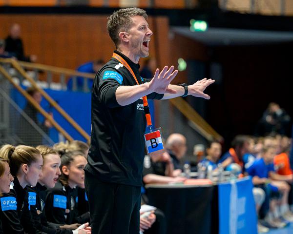 Markus Gaugisch ist seit April 2022 Frauen-Bundestrainer. 