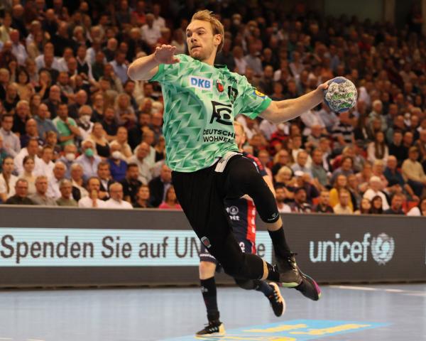 Mathias Gidsel suffered a hand injury.