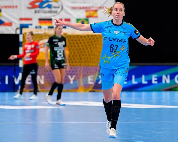 Viktoria Mala scored five goals for SG BBM Bietigheim.