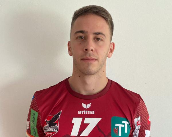 Filip Peric bleibt bei Sparkasse Schwaz Handball Tirol.