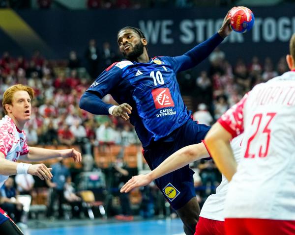 France played against Poland in the World Championship opening match.