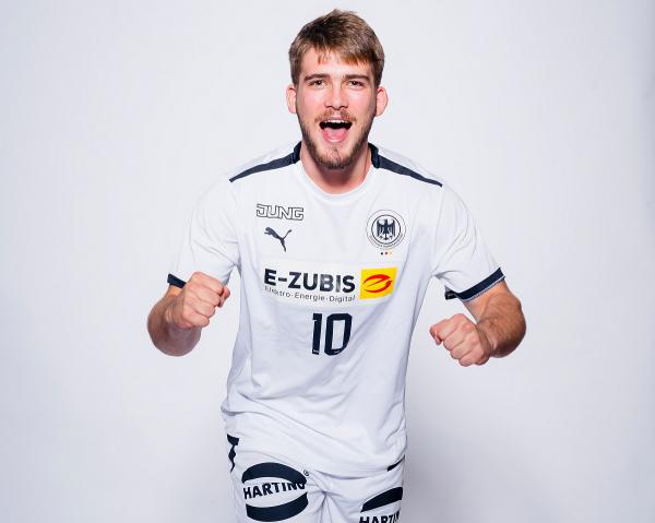 Nicholas Schley will mit der DHB-Jugend bei der U19-WM im Handball angreifen.