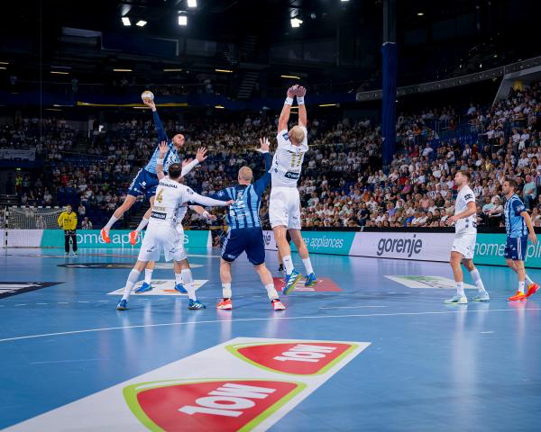 As in Kiel, most arenas were for not sold-out at the start of the Handball Champions League.
